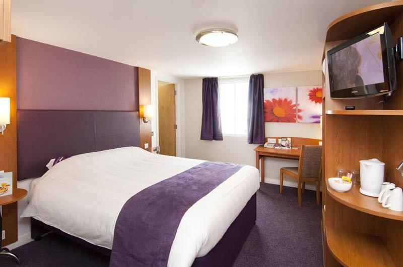 Premier Inn Bristol City Centre King Street Ngoại thất bức ảnh